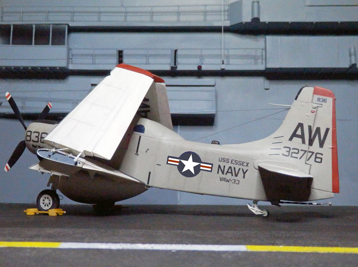 AD-5W oblique rear view